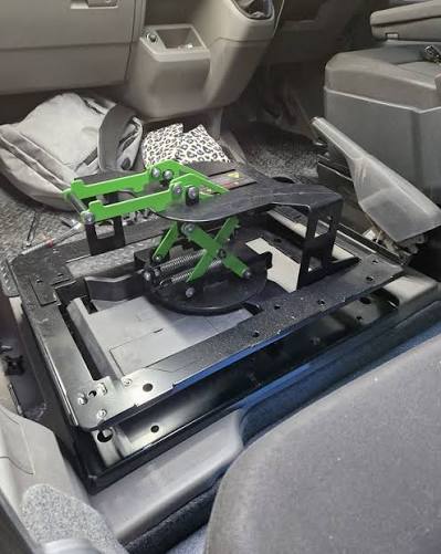 2017> CRAFTER/MAN TGE DOUBLE SEAT SWIVEL